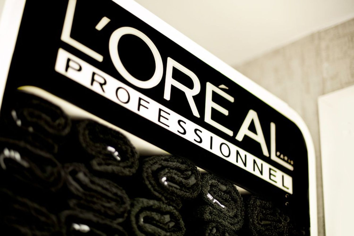 Capitol Hotel Dubai - Amenities, Facilities, Services